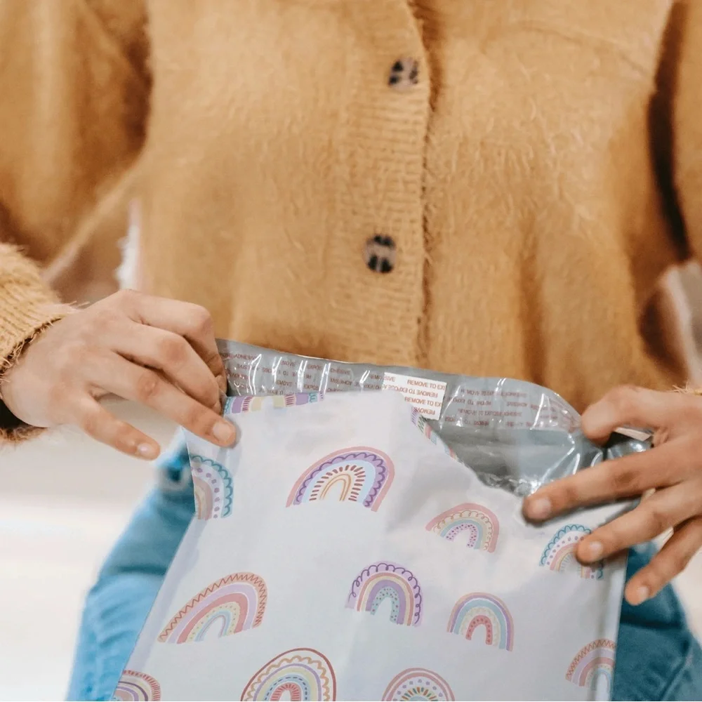🌈 (20 ct) 10x13 Rainbow Poly Mailers with Rainbow Design🌈
